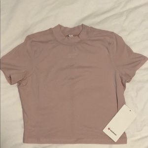 Lululemon kitsilano mock neck tee